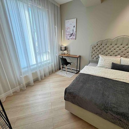 Rentnow Modern Business Apartment With 3 Bedrooms In Centre คีชีเนา ภายนอก รูปภาพ