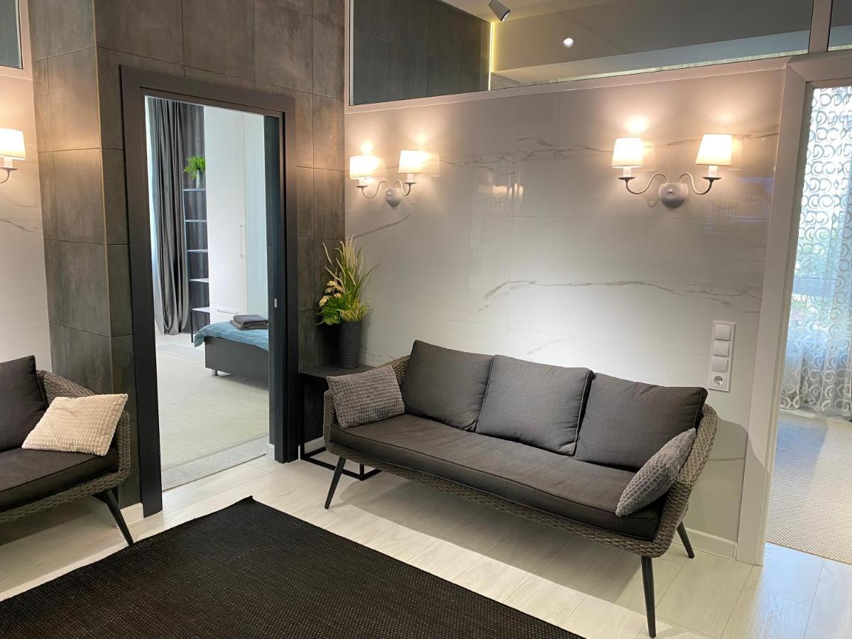 Rentnow Modern Business Apartment With 3 Bedrooms In Centre คีชีเนา ภายนอก รูปภาพ
