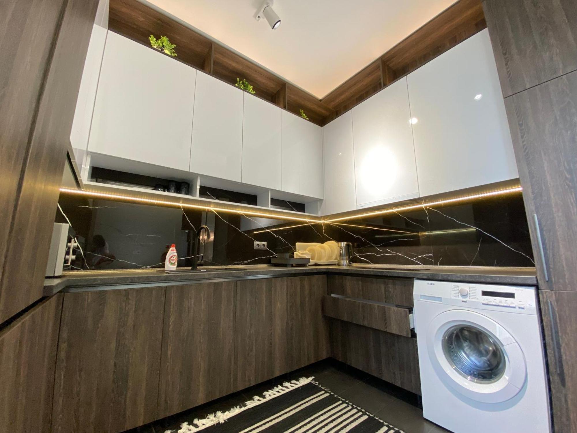 Rentnow Modern Business Apartment With 3 Bedrooms In Centre คีชีเนา ภายนอก รูปภาพ
