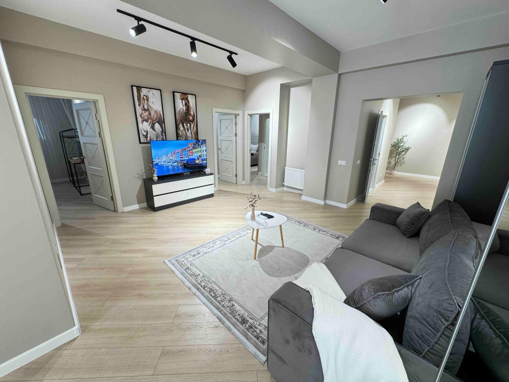 Rentnow Modern Business Apartment With 3 Bedrooms In Centre คีชีเนา ภายนอก รูปภาพ